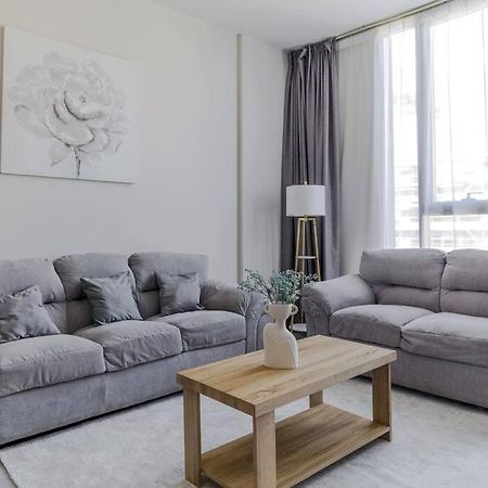 Sahab - Solo 1Br Apt In Al Jada Шарджа Екстериор снимка